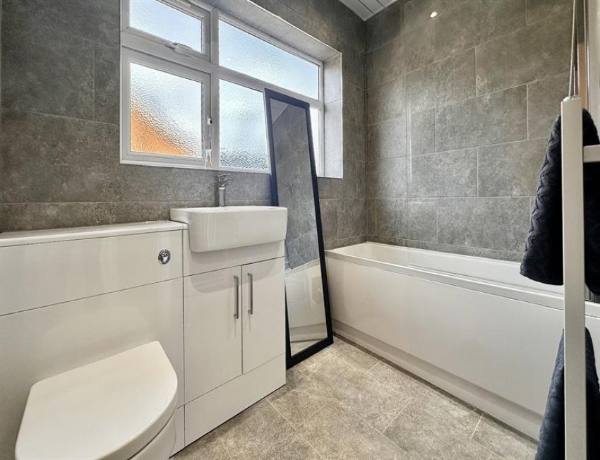 Images for Meadway, Poynton
