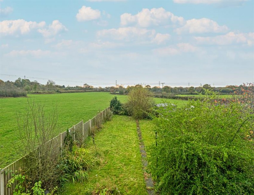 Images for Hob Lane, Dunham On The Hill, Frodsham