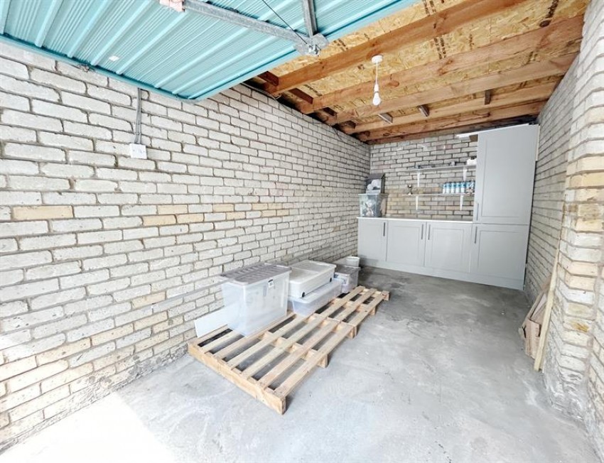 Images for Chestnut Court, Warren Close, Bramhall