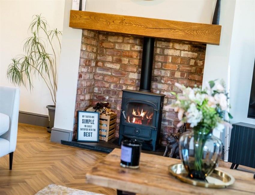 Images for Broadhey Barns, Diglee Road, Furness Vale, High Peak