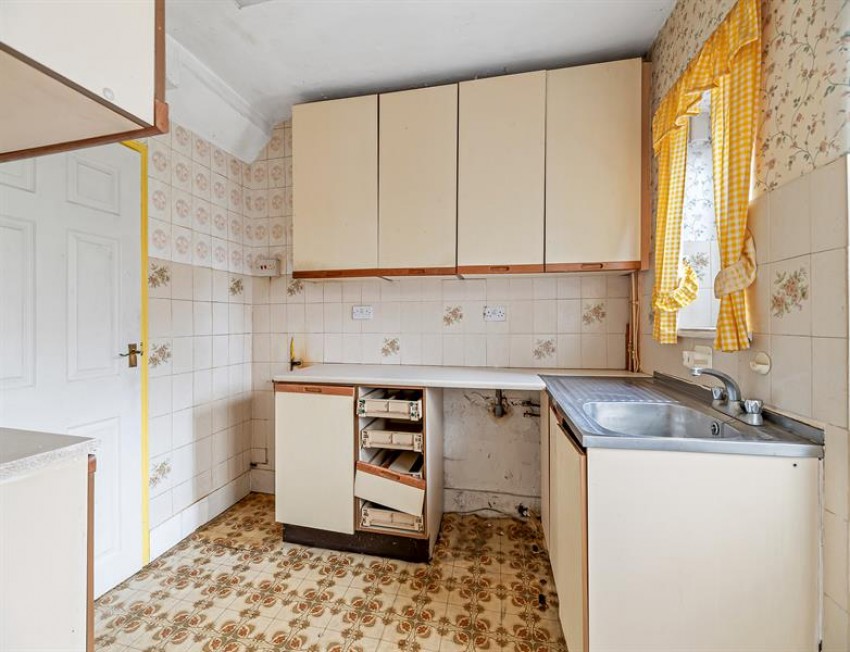 Images for Kings Drive, Helsby, Frodsham
