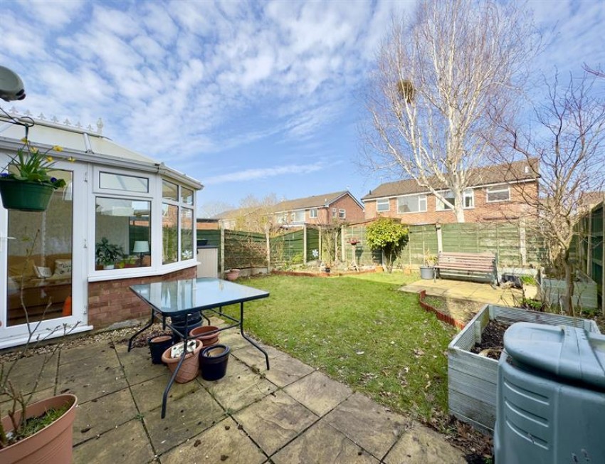 Images for Fielding Avenue, Poynton