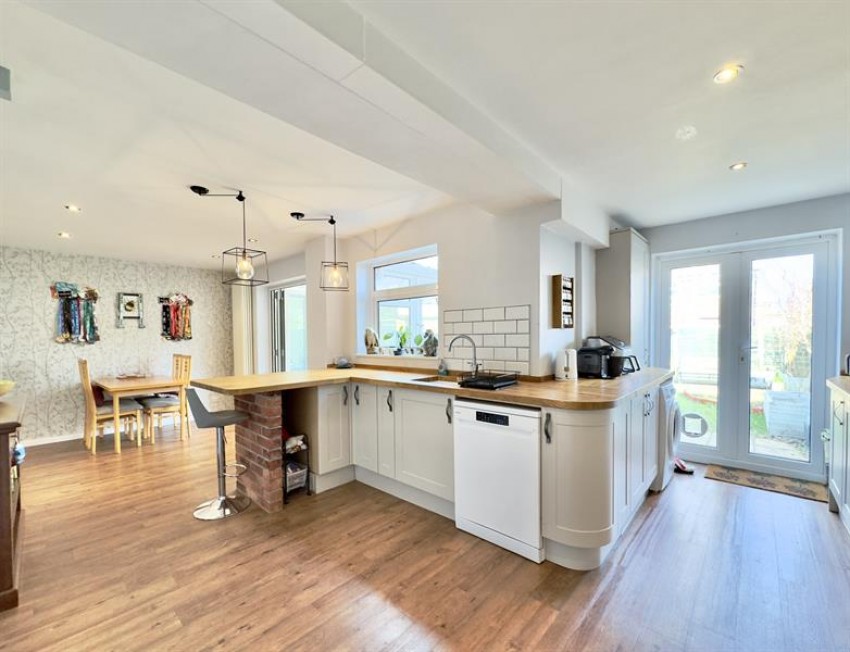 Images for Fielding Avenue, Poynton