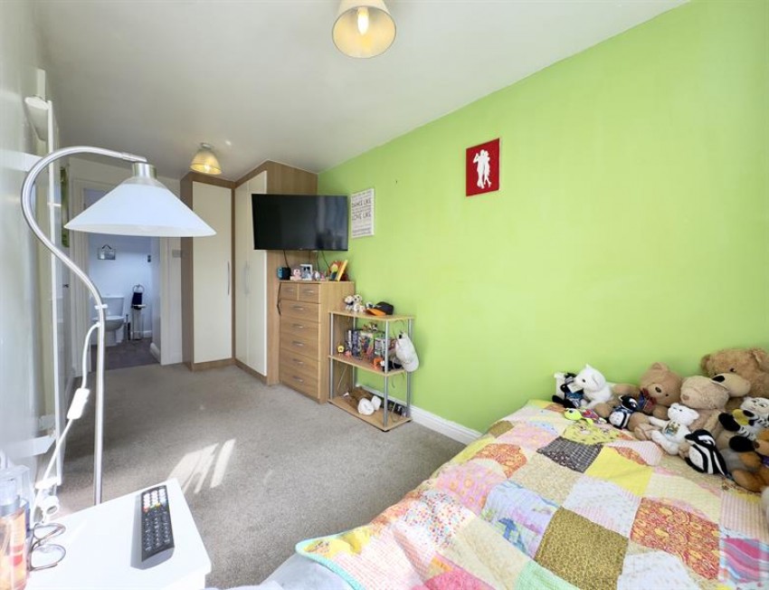 Images for Fielding Avenue, Poynton