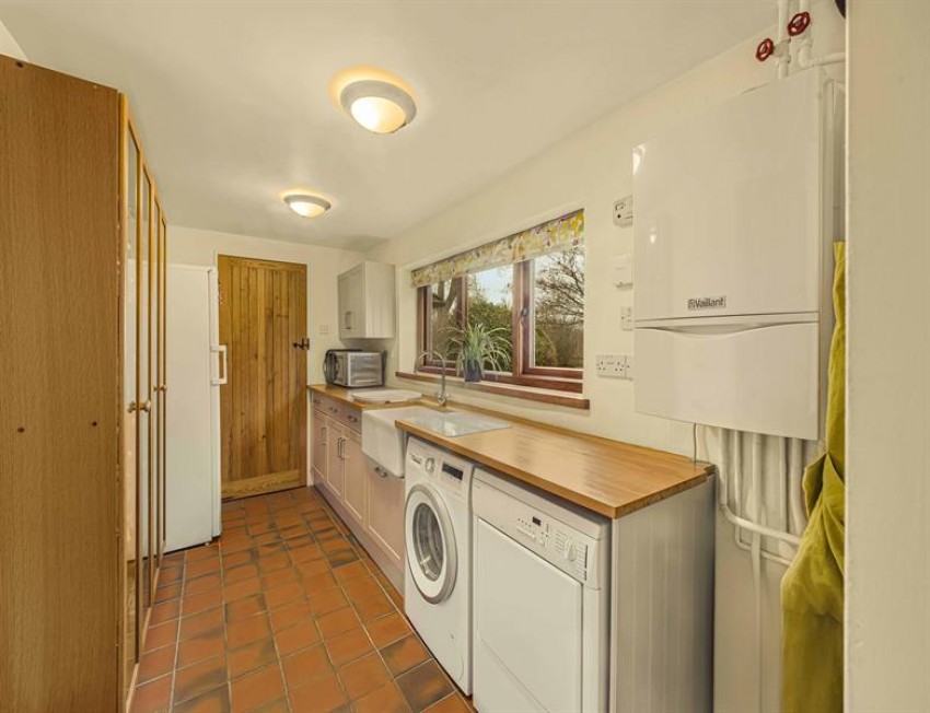 Images for Gunco Lane, Butley Town, Macclesfield