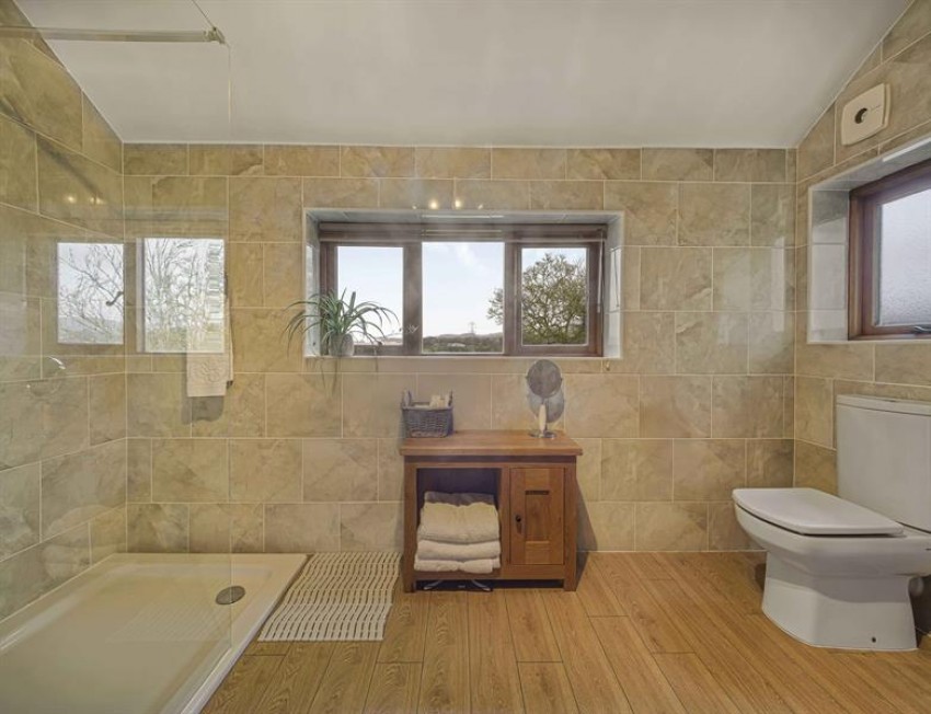 Images for Gunco Lane, Butley Town, Macclesfield