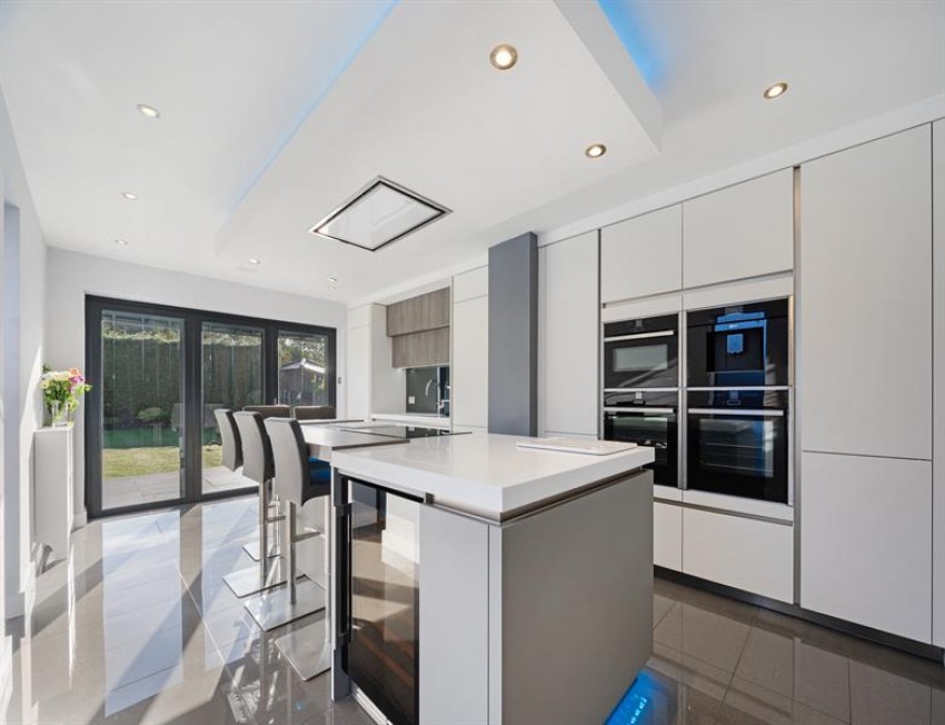 Images for Ludford Grove, Sale
