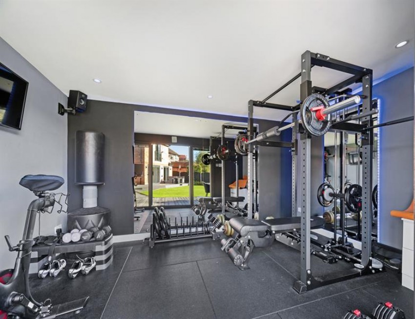 Images for Ludford Grove, Sale