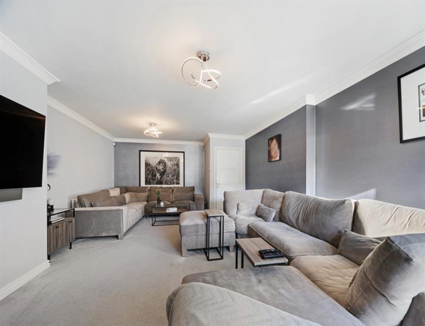 Images for Ludford Grove, Sale