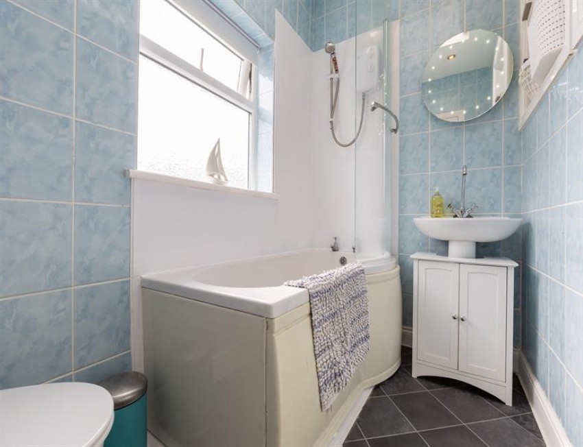 Images for Two bedroom semi-detached with large annex