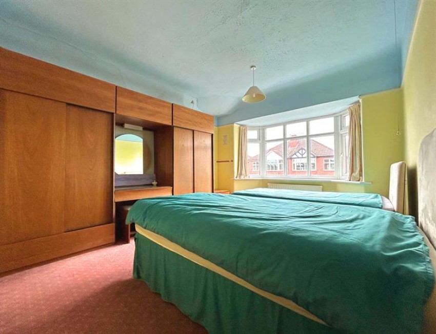 Images for Ollerton Avenue, Sale
