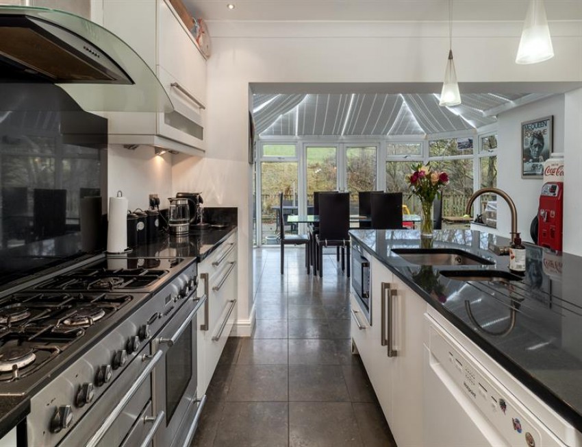 Images for Willowmead Drive, Prestbury