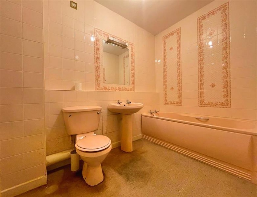 Images for Woodbourne Road, Sale
