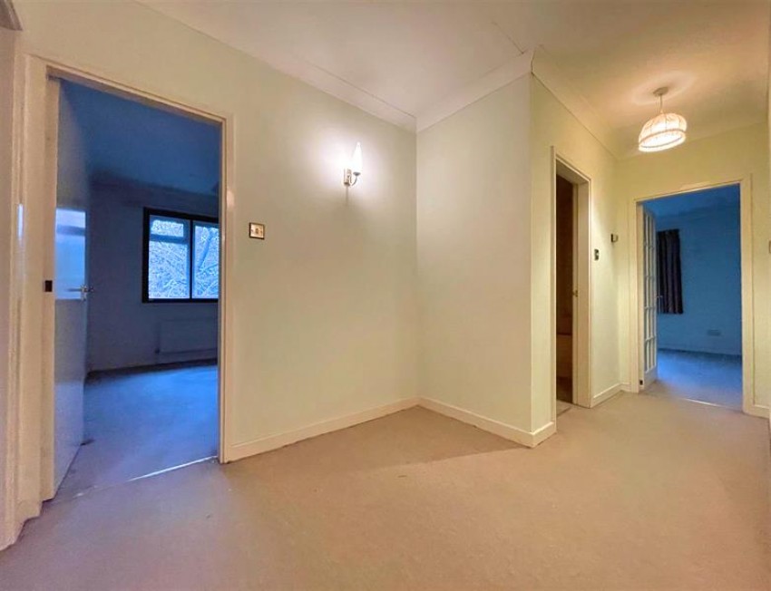 Images for Woodbourne Road, Sale