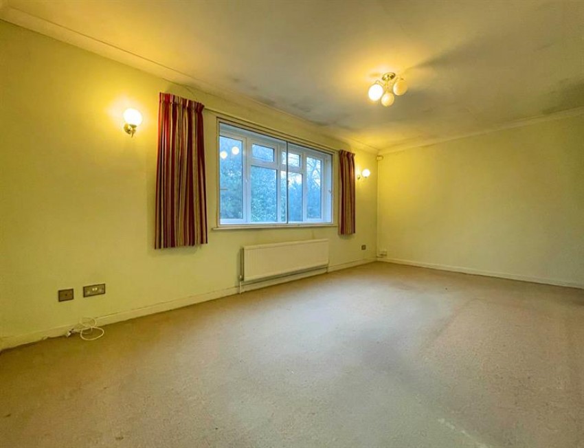 Images for Woodbourne Road, Sale