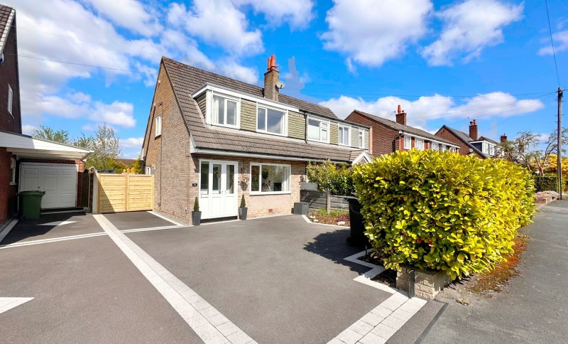 Chestnut Drive, Poynton, SK12