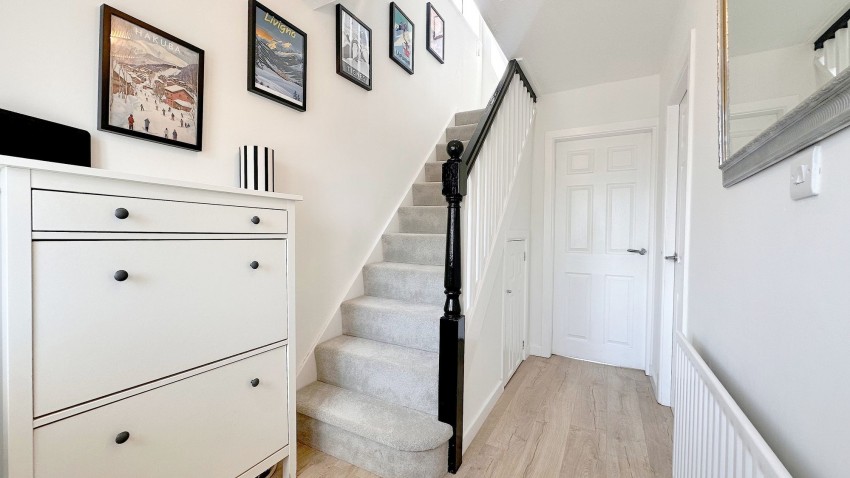 Images for Chestnut Drive, Poynton, SK12