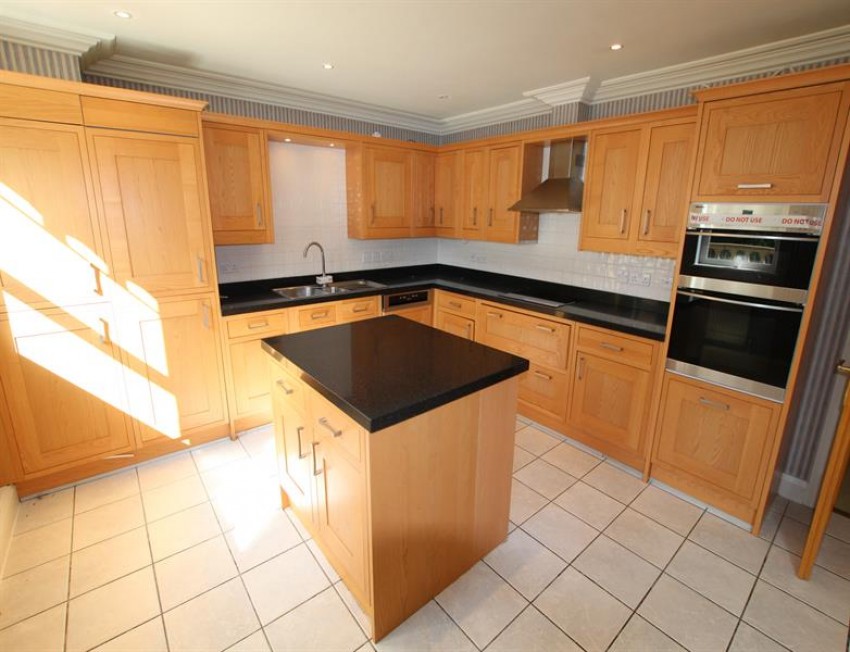 Images for **SOLD**  Apt 3 Chenies Park Road, Bowdon