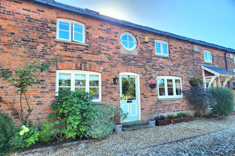 Dutton Hall Court, Northwich Road, Dutton, Warrington