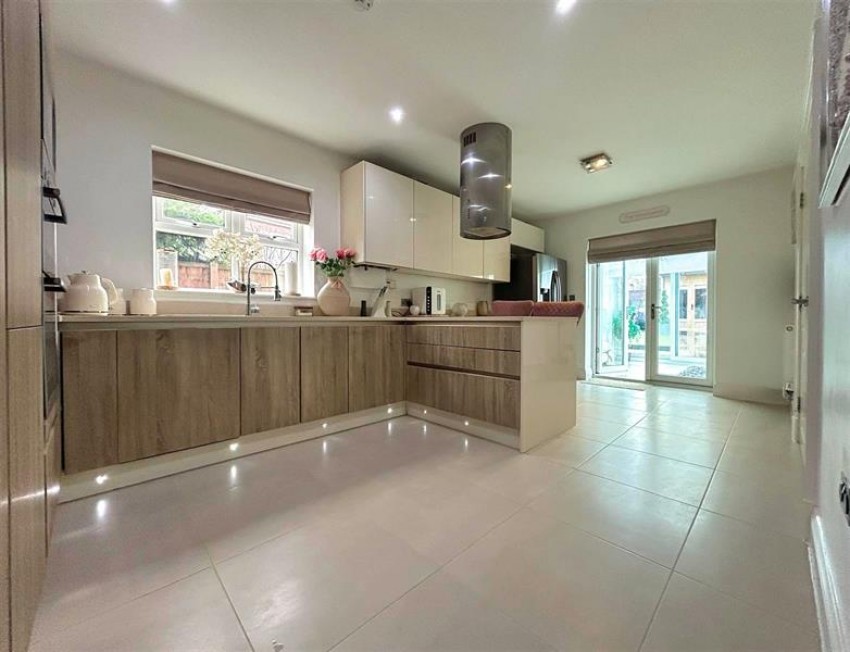 Images for Temple Road, Sale