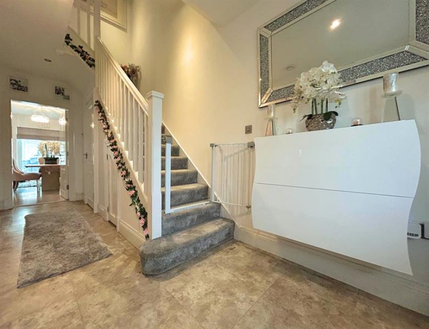 Images for Temple Road, Sale