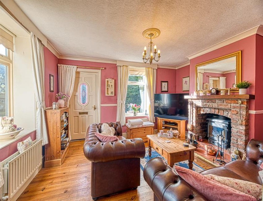 Images for Robin Hood Lane, Helsby, Frodsham