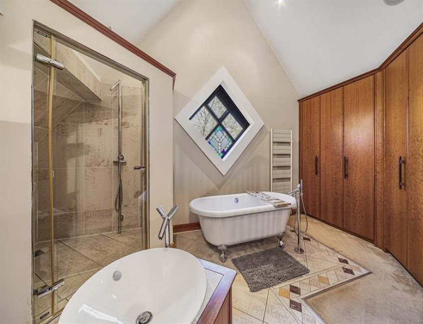 Images for Alan Drive, Hale, Altrincham