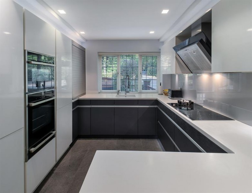 Images for Heyes Lane, Alderley Edge