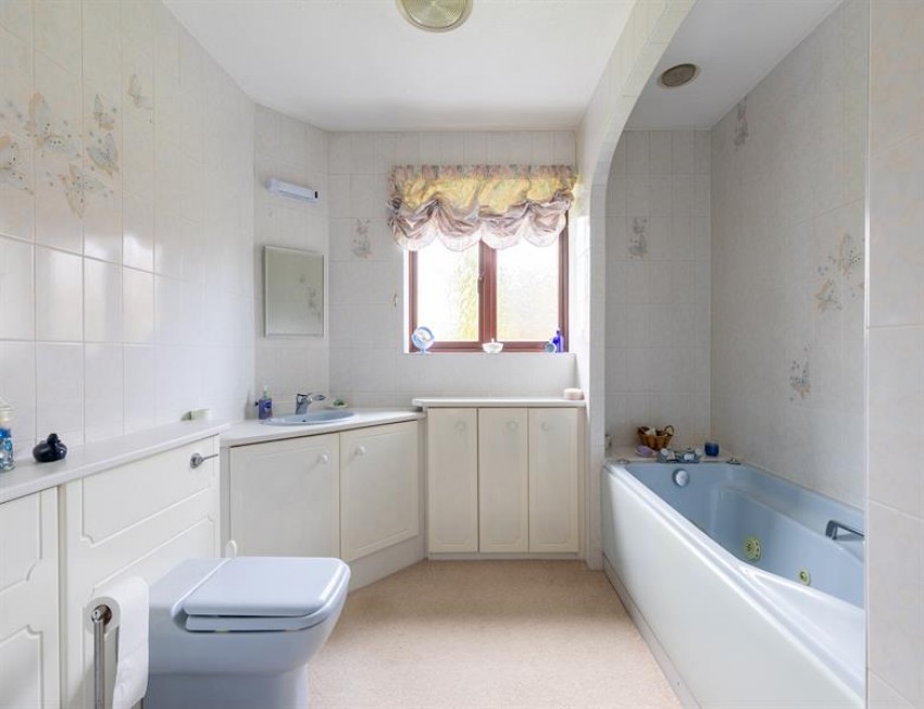 Images for The Paddocks, Whitegate, Northwich
