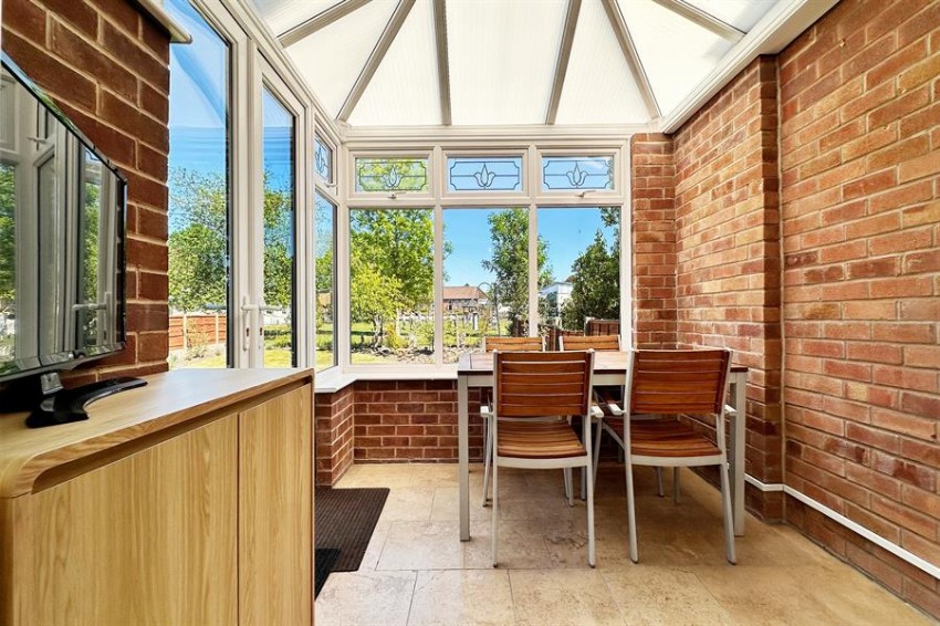 Images for Nickleby Road, Poynton