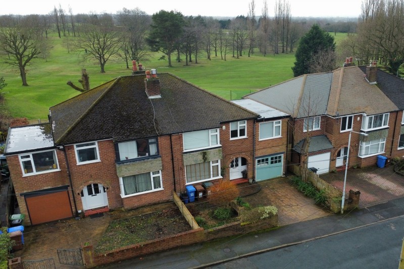 Links Road, Marple