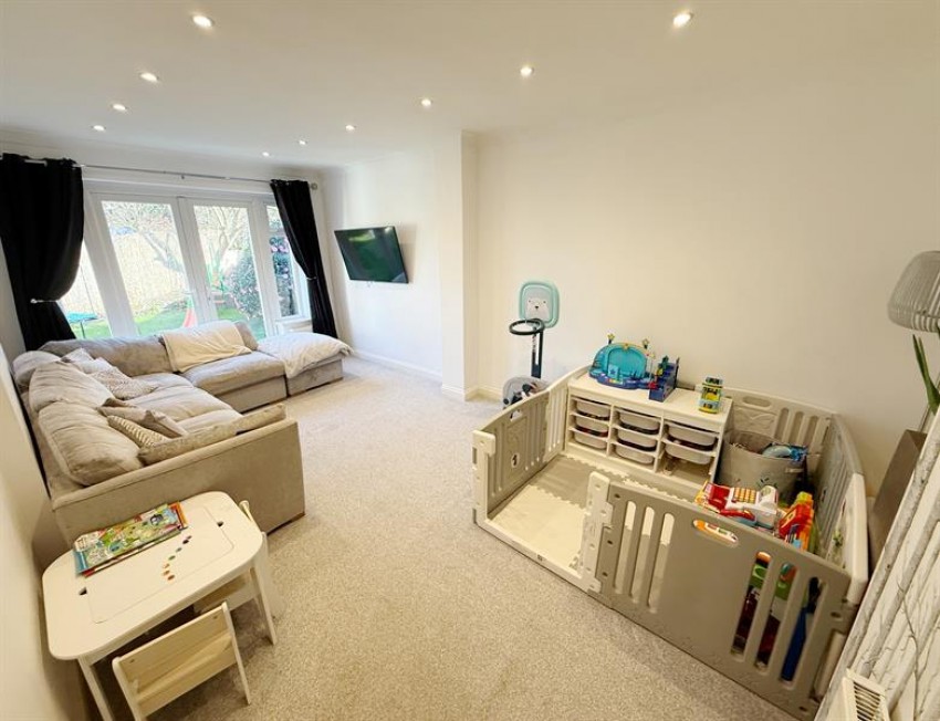 Images for Syddal Green, Bramhall