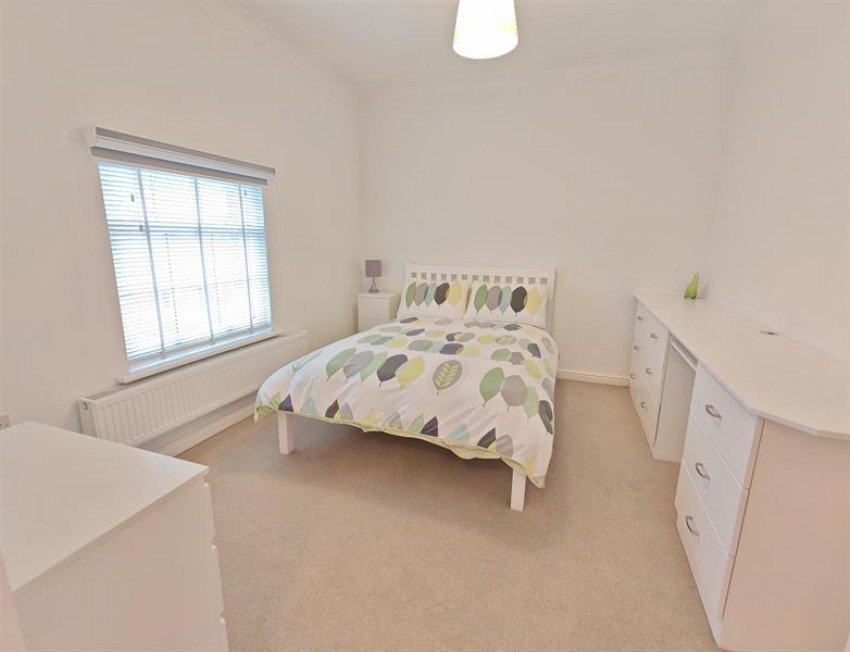 Images for Pewterspear Green Road, Appleton