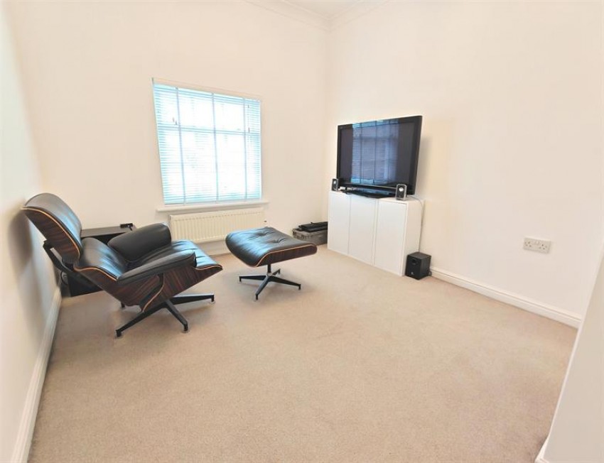 Images for Pewterspear Green Road, Appleton