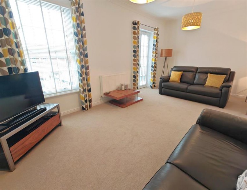 Images for Pewterspear Green Road, Appleton