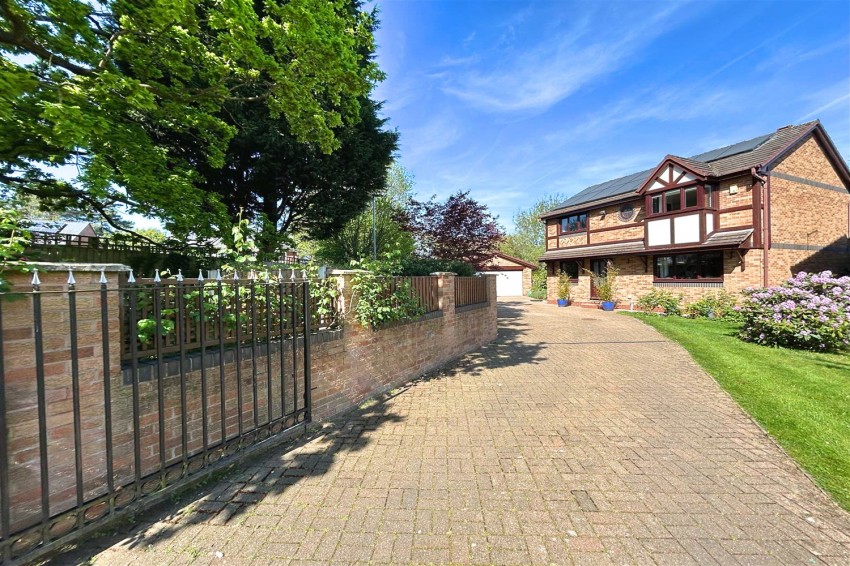 Images for Woodwise Lane, Manchester
