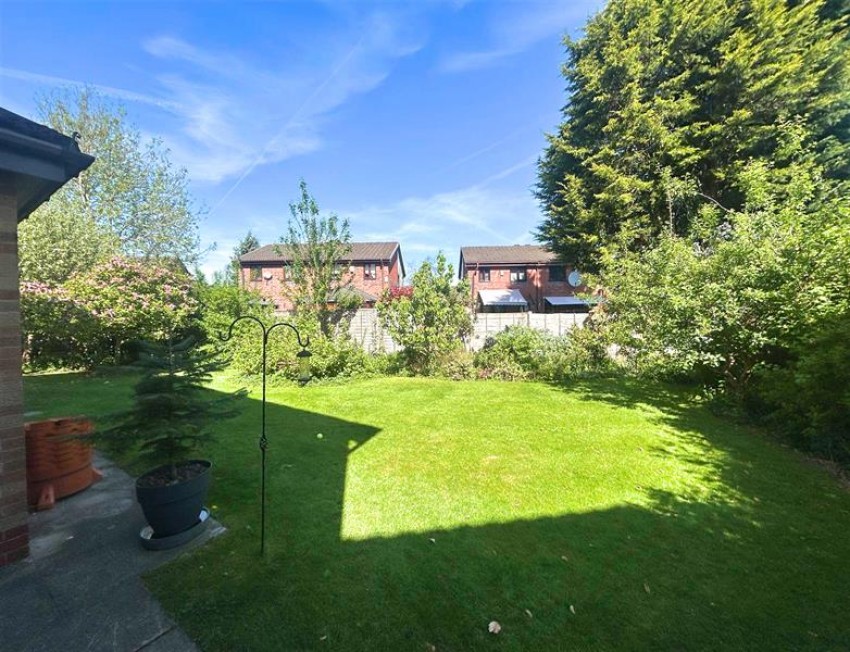 Images for Woodwise Lane, Manchester