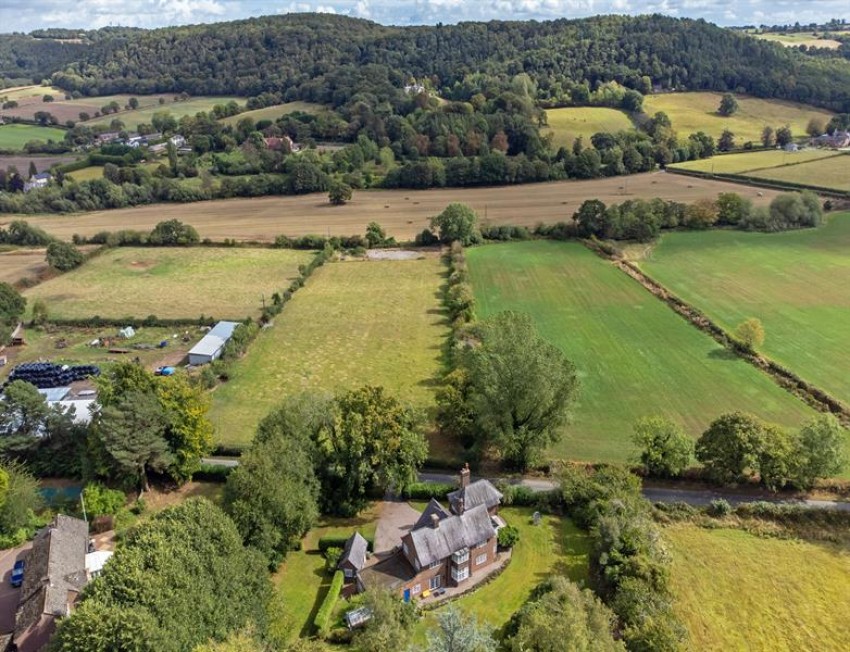 Images for Bates Lane, Helsby, Frodsham