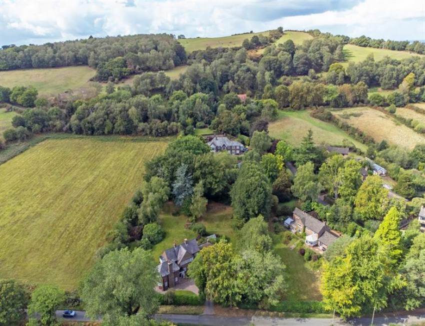 Images for Bates Lane, Helsby, Frodsham