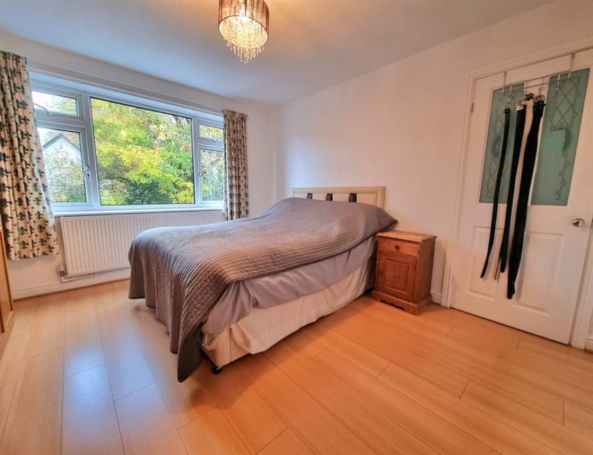 Images for Rookfield Avenue, Sale