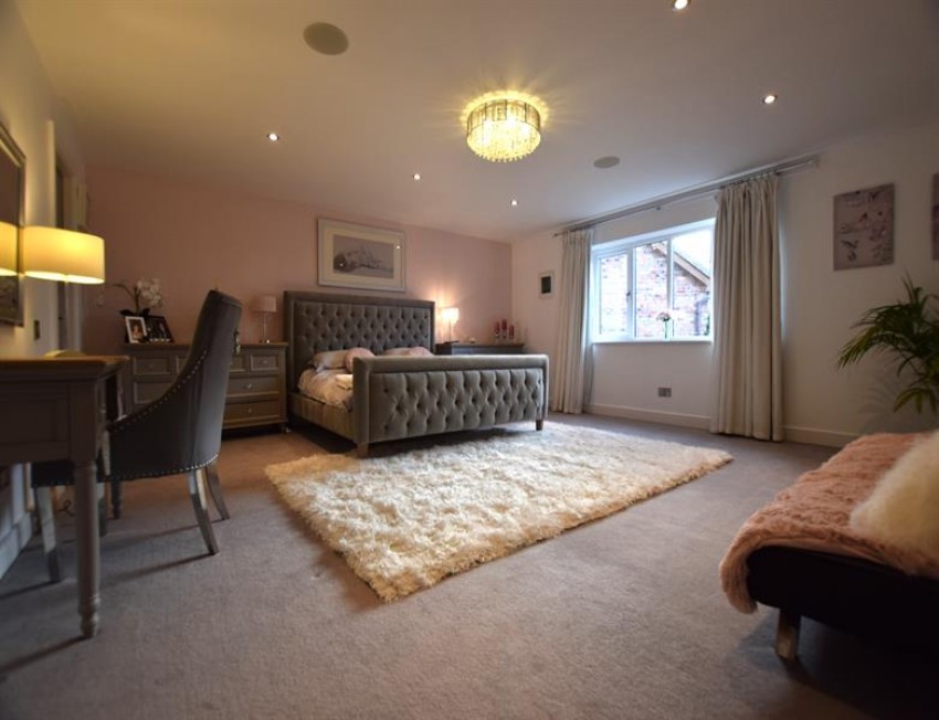 Images for College Court, Macclesfield