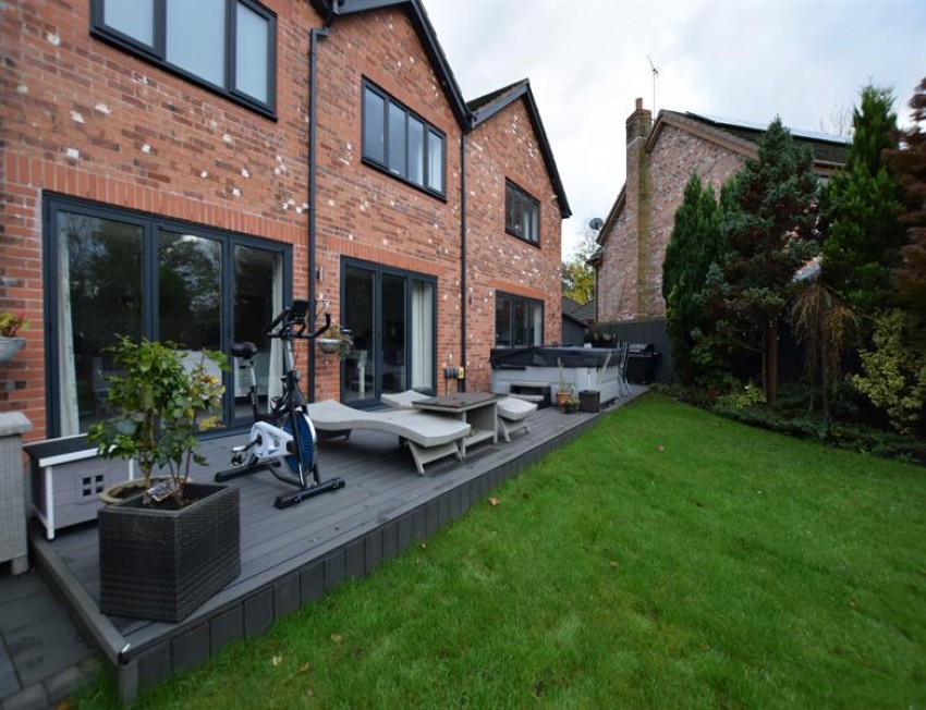 Images for College Court, Macclesfield