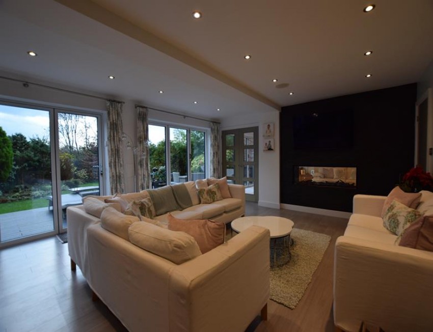 Images for College Court, Macclesfield