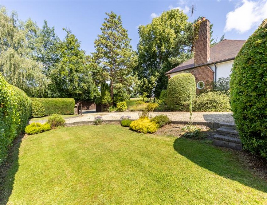 Images for Brookside - delightful detached bungalow in 0.24 acre