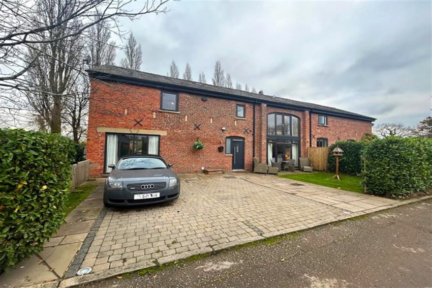 Images for Over Tabley Hall Farm, Old Hall Lane, Over Tabley, Knutsford