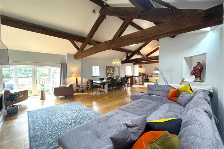 Images for Over Tabley Hall Farm, Old Hall Lane, Over Tabley, Knutsford