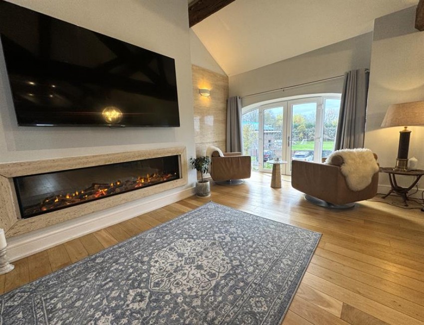 Images for Over Tabley Hall Farm, Old Hall Lane, Over Tabley, Knutsford