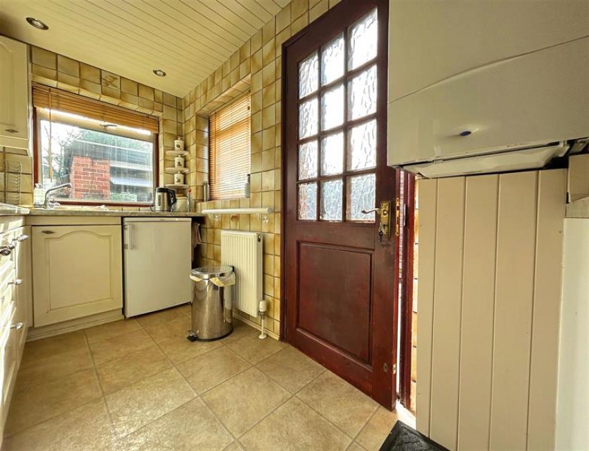 Images for Russell Avenue, Sale