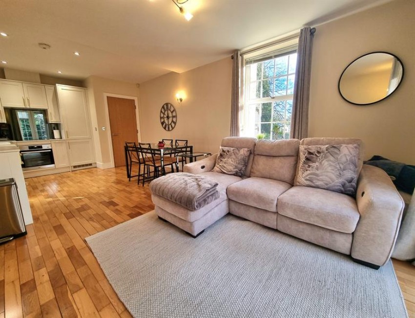 Images for Cheswick Close, Sale