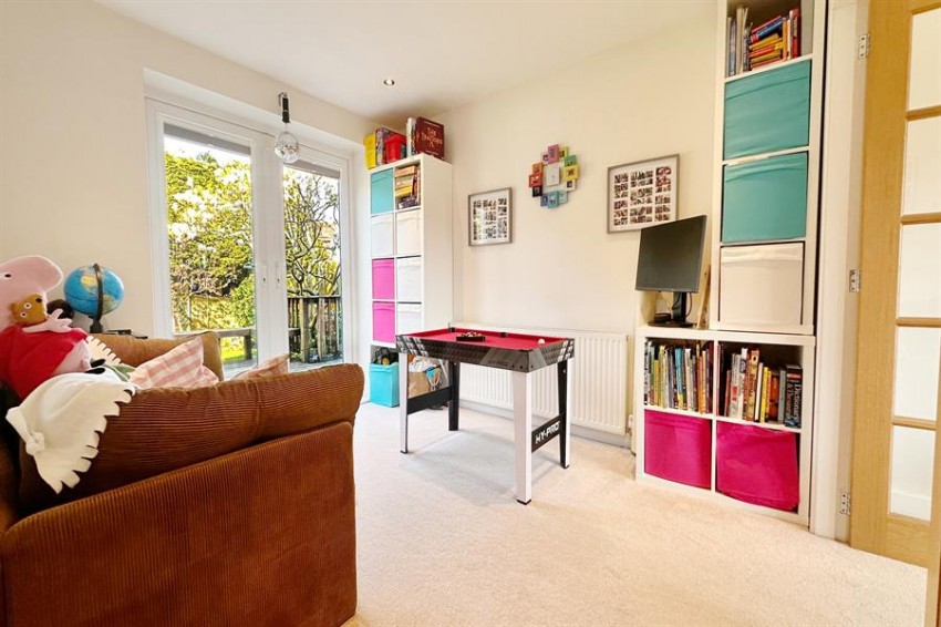 Images for Lindisfarne Drive, Poynton 